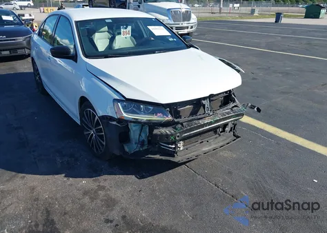 2017 Volkswagen Jetta 1.8T Sport from USA, damaged, VIN 3VWD17AJ5HM387021